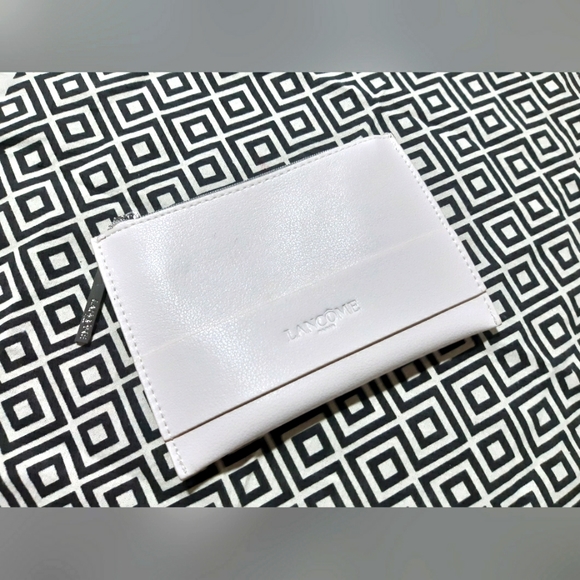 LANCOME Pouch (BRAND NEW) - Picture 11 of 12